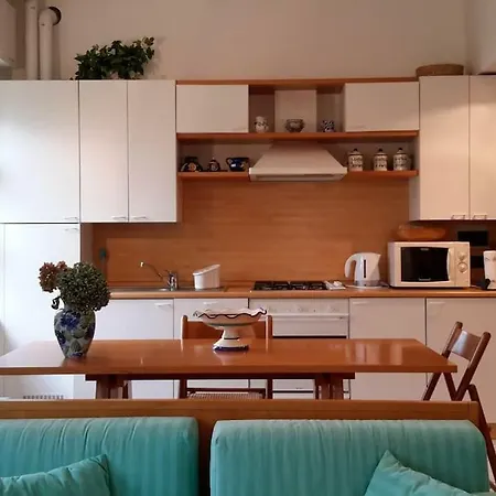 Apartment Park With Free Parking